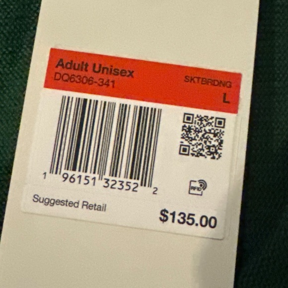 Nike SB Wool Cardigan in George Green DQ6306-341 - Picture 9 of 16